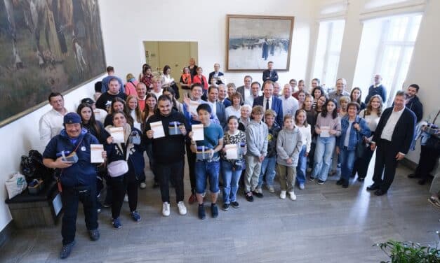 üsseldorfs Sportabzeichen-Jubilare im Rathaus geehrt