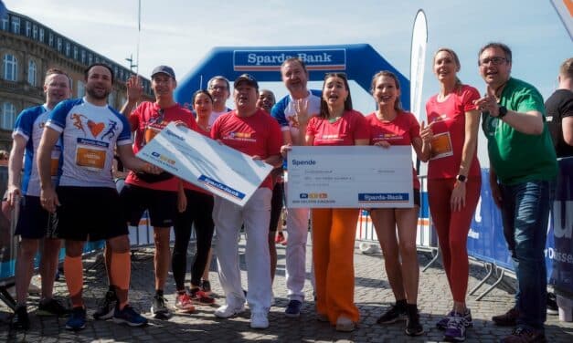 30 Jahre Laufen für den guten Zweck: Jubiläumsausgabe des Sparda-Bank Brückenlaufs in Düsseldorf