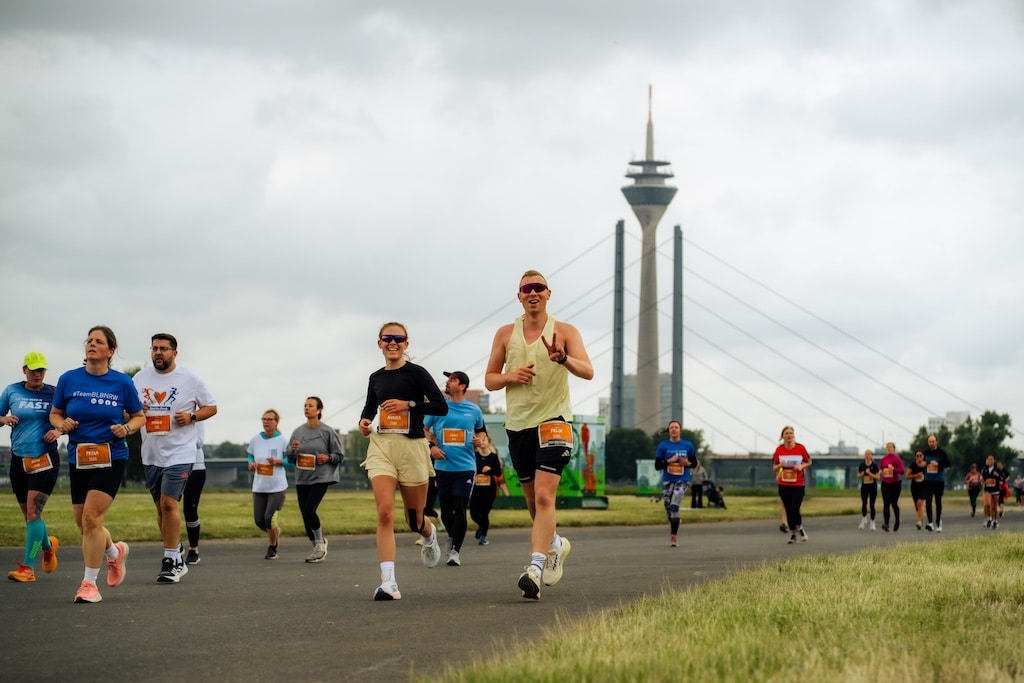 Sparda-Bank Brückenlauf Düssldorf am 18.05.2025 in Düsseldorf © Torben Flatemersch / Beautiful Sports
