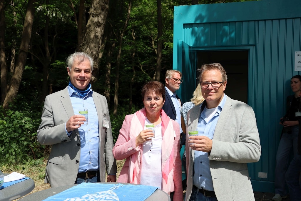 Wolfgang Deinlein -IAWR- Elle Reichert -LANUK - und Christoph Wagner - Leiter Wasserwerke SWD -