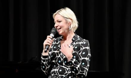 „Kümmert sich mal jemand um mein Viertel?“ – Clara Gerlach startet Wahlkampf mit offenem Ohr