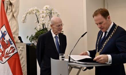 Ehrung für soziales Wirken: Hartmut Haubrich mit höchster städtischer Auszeichnung geehrt