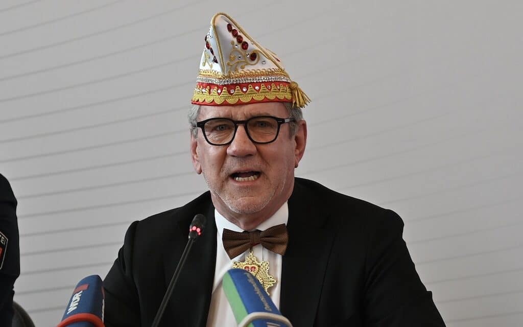 Düsseldorfer Karneval weiter im Aufwind: Lothar Hörning bleibt CC-Präsident