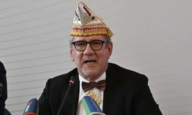 Düsseldorfer Karneval weiter im Aufwind: Lothar Hörning bleibt CC-Präsident