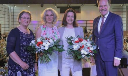 Ehrung für jahrzehntelanges Engagement: Stadtverwaltung feiert Jubilarinnen und Jubilare