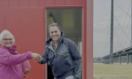 Rheinkirmes 2025 startet bald: Rheinwiesen offiziell an St. Sebastianus Schützen übergeben