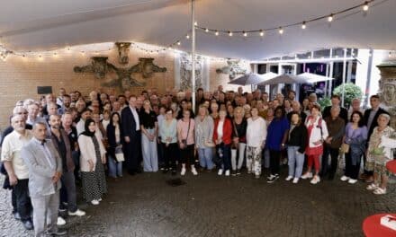 Dankeschön-Empfang für Engagierte im Rathausinnenhof