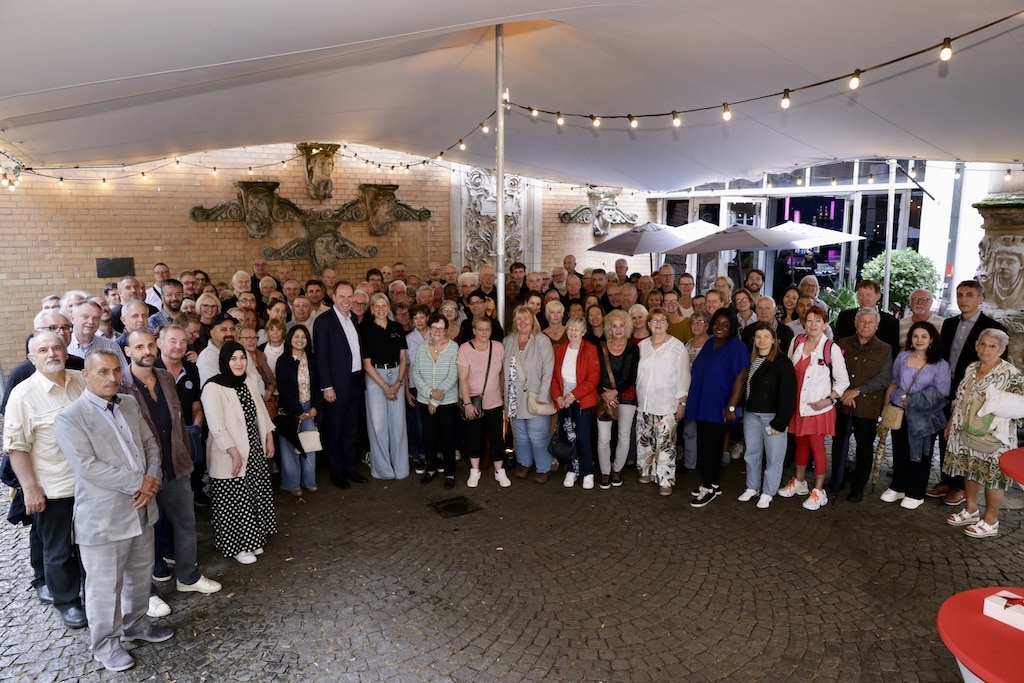 OB Dr. Keller lud Ehrenamtliche aus dem sozialen Bereich zu einem Dankeschön-Empfang in das Rathaus ein © Landeshauptstadt Düsseldorf/Ingo Lammert