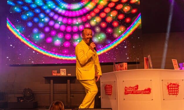 Ross Antony begeistert gestern Abend im Schlager Café Düsseldorf – Geburtstagskonzert voller Emotionen und Gute-Laune-Hits