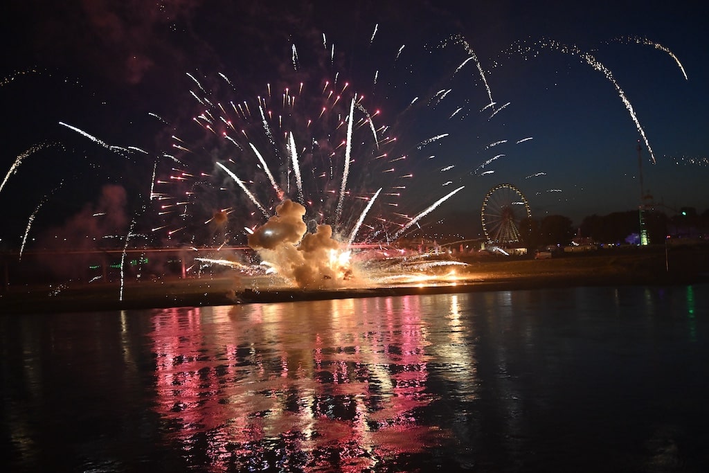 Augenblick der Explosion © Lokalbüro