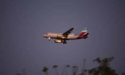 Starke Nachfrage, verlässliche Abläufe, buntes Erlebnisprogramm: Flughafen Düsseldorf erwartet 3,4 Millionen Passagiere in den Sommerferien