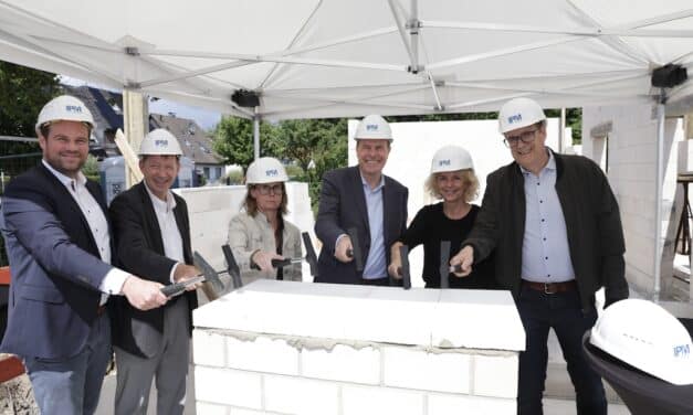 Kita Offenbacher Weg: Grundsteinlegung für neuen Erweiterungsbau