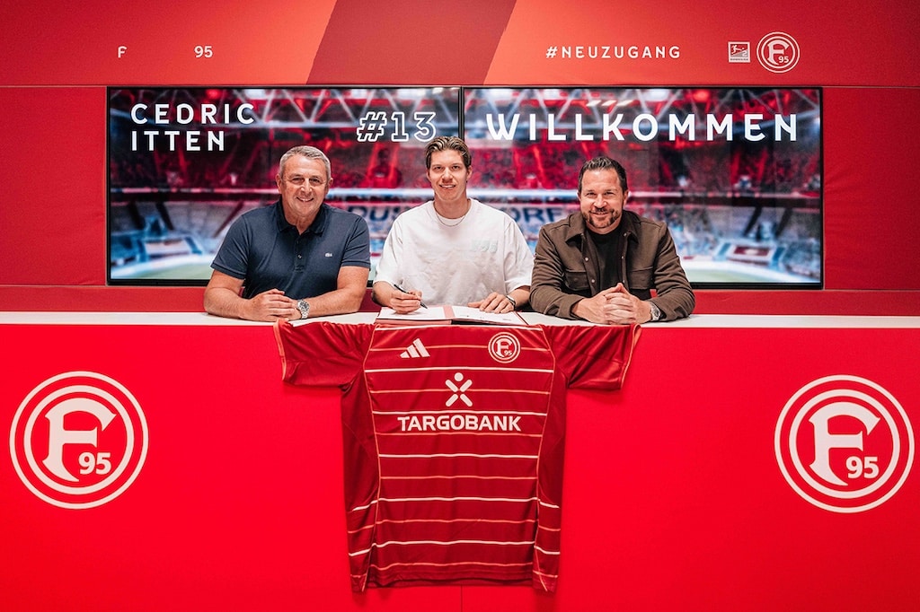 Klaus Allofs, Vorstand Sport und Kommunikation, Cedric Itten und Christian Weber, Sportdirektor © F95 / Christian Monius