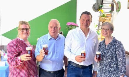 Karl-Klinzing-Plakette 2025 für Düsseldorfer Schausteller Oliver Wilmering