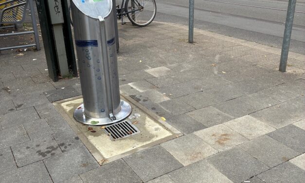 Brunnen am Roten Platz: mal da, mal weg — und wieder da&nbsp;!