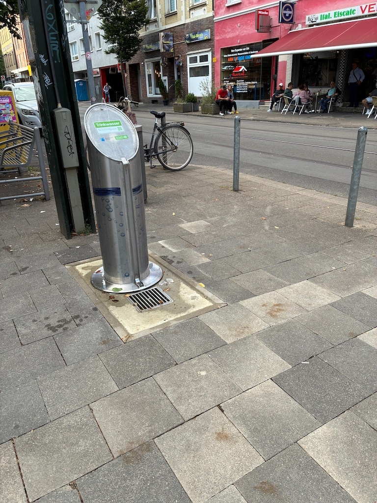 Wieder aufgebaut der Brunnen in Gerresheim @ Lokalbüro