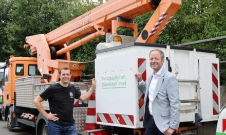 Stadtwerke Düsseldorf spenden vier Fahrzeuge für die Ukraine