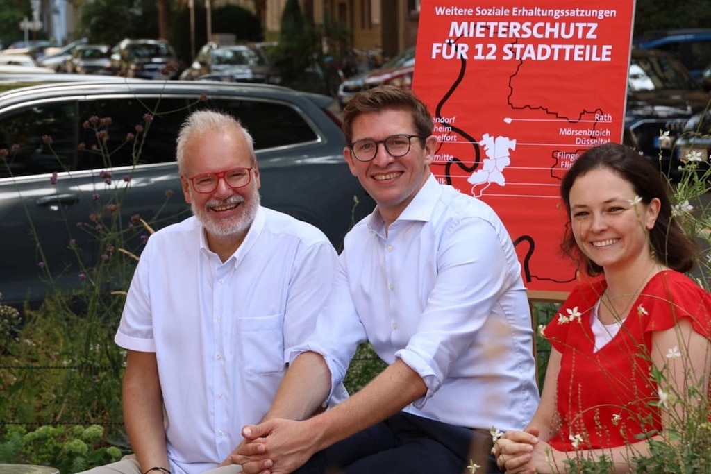 Markus Raub, OB-Kandidat Fabian Zachel und Co-Vorsitzenden der SPD-Ratsfraktion, Sabrina Proschmann