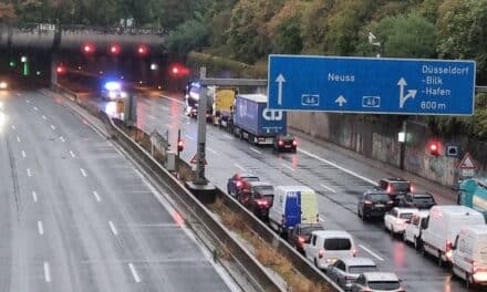 Starkregen in Düsseldorf – Universitätstunnel auf der A46 gesperrt