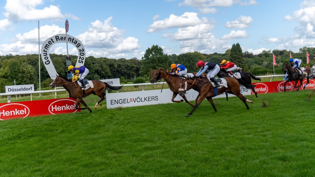 Gourmet-Renntag auf der Galopprennbahn Düsseldorf © LB / Olaf Oidtmann