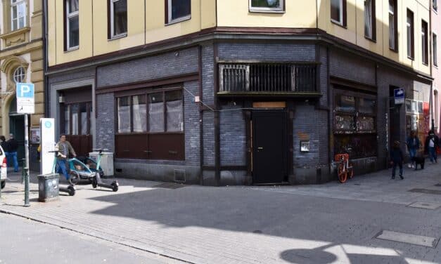 „Neue Perspektive für Düsseldorfer Kultkneipe – ‚Zwiebel‘ hat neuen Eigentümer“