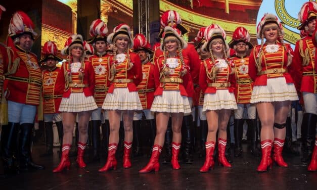 „Tag des Tanzes“ am 14. September in der Wagenbauhalle: Tanzgarden präsentieren ihr Können