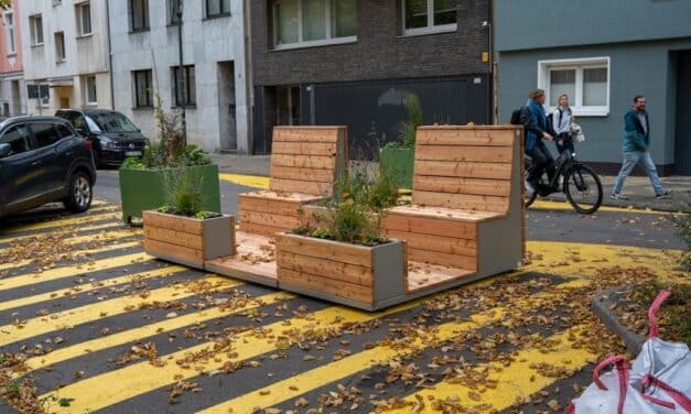 Nachbarschaftszone Paulusplatz: Pilotphase bis Sommer 2026 verlängert – Einrichtung jetzt komplett