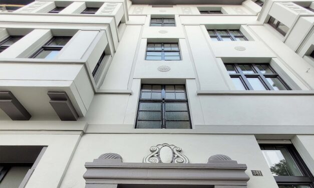 Erste geförderte Projekte im Hof- und Fassadenprogramm Rath/Mörsenbroich erfolgreich umgesetzt