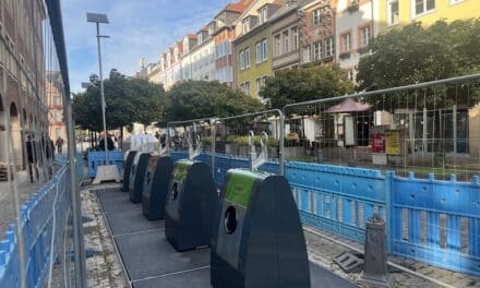Behälter in der Marktstraße ausgetauscht: Standort wird künftig als reine Glascontainerstation betrieben