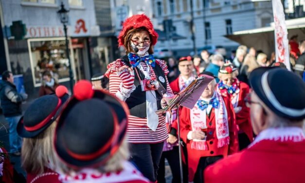 Hoppeditz-Erwachen 2025: Ute Ast feiert ihr Comeback in&nbsp;Eller