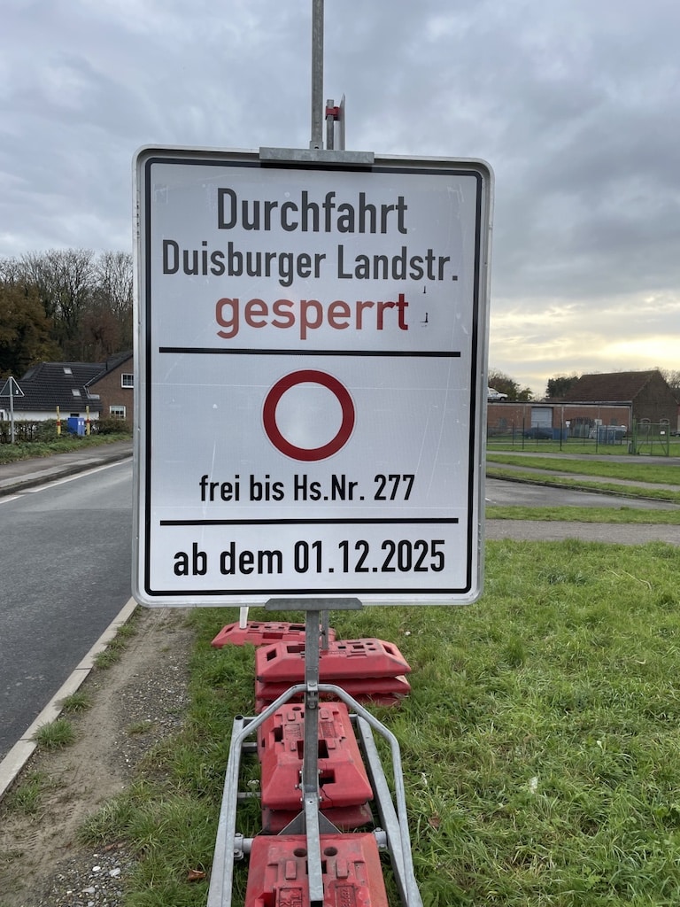Die Vollsperrung soll voraussichtlich bis Ende Januar 2026 dauern © Christof Roche Die Vollsperrung soll voraussichtlich bis Ende Januar 2026 dauern © Christof Roche