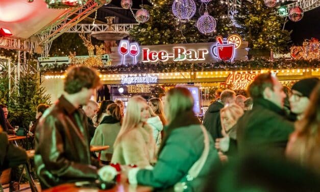 Winterwelt auf der Kö eröffnet – Glanzvoller Start für „Kö on&nbsp;Ice“