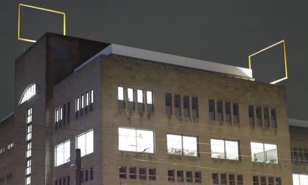 Kunstwerk “Blickfang” erstrahlt nun auch bei&nbsp;Nacht