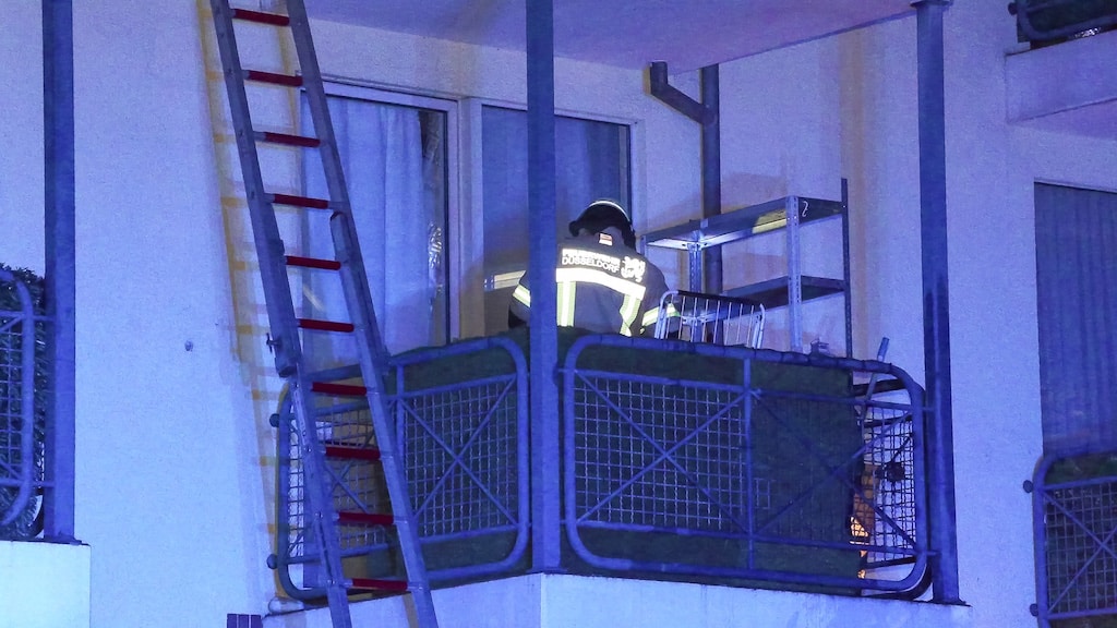 Balkonbrand im 1. Obergeschoss eines Mehrfamilienhauses © Patrick Schüller