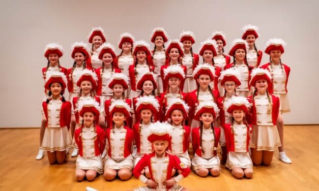 Zwischen Tradition und Tempo: Tanzgarde der Bürgerwehr tritt in neuem Gewand auf