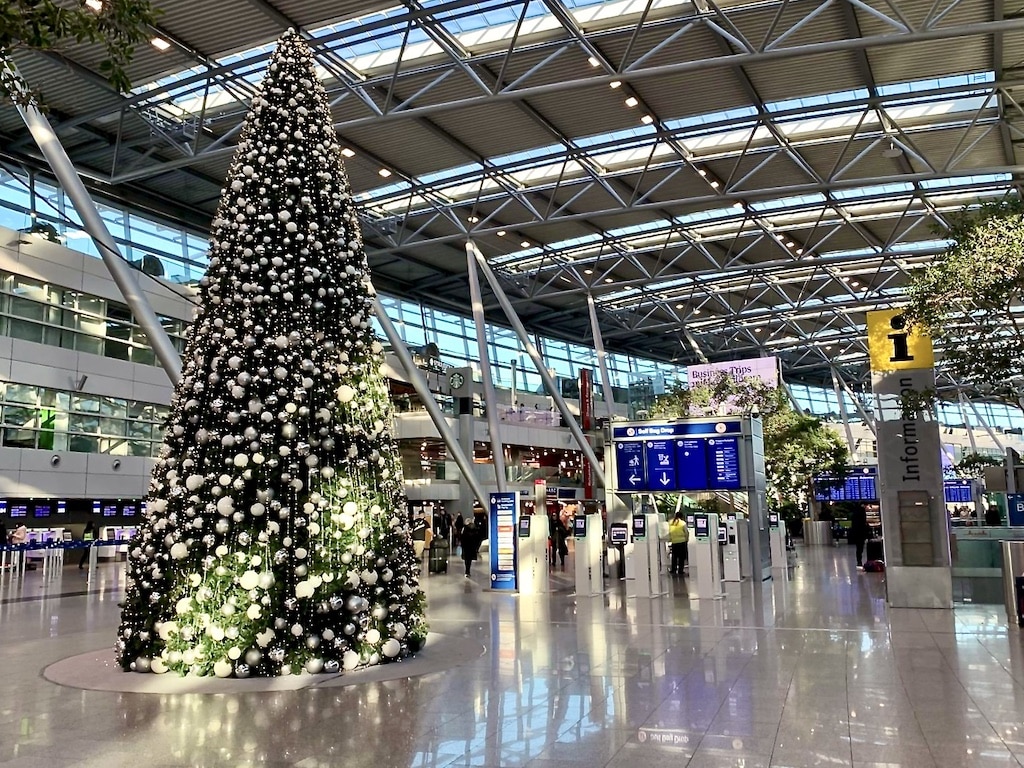 Der Düsseldorfer Airport rechnet in den Weihnachtsferien mit rund 865.000 Fluggästen. © LB / Olaf Oidtmann