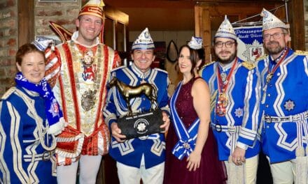 Großes Treffen der Reitsportfans auf Gut Neuhaus: Erminio Biasin gewinnt den Pokal des Kommandeurs