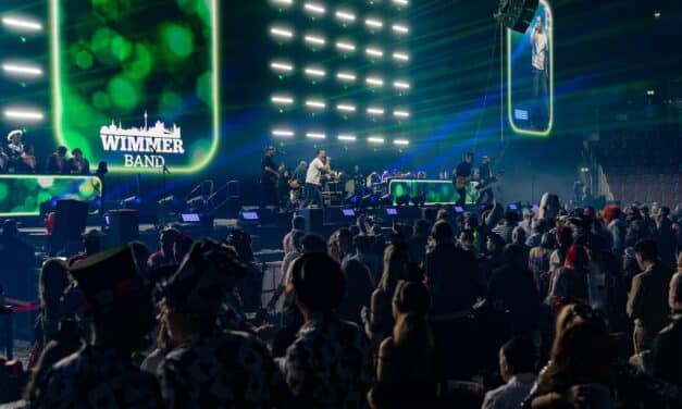 “Die Lachende” zieht um: Karnevalspremiere begeistert im PSD BANK&nbsp;DOME