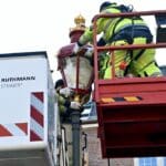 Jan Wellem erstrahlt wieder – historische Leuchten auf dem Marktplatz modernisiert