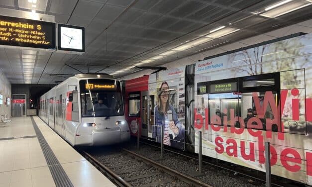 Baum beschädigt mehr als 20 Stadtbahnen der Rheinbahn