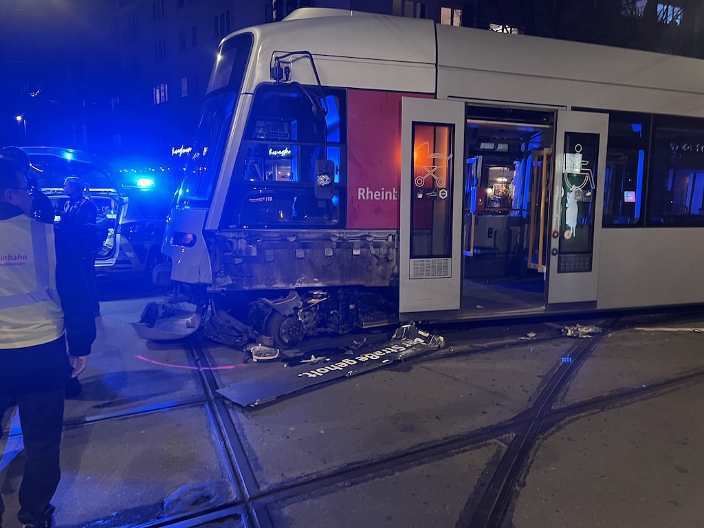 Symbolbild Rheinbahn Unfälle © Lokalbüro