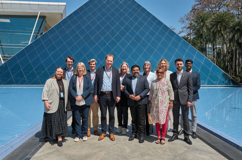 Der letzte Tag der Düsseldorfer Delegationsreise nach Indien stand am Mittwoch, 4. Februar 2026, im Zeichen von Unternehmensbesuchen und strategischen Gesprächen. Stationen des Tages waren Uniper, Infosys und Tech Mahindra in Bengaluru. Zudem wurde mit dem Minister for Skill Development und Medical Education vereinbart, die Zusammenarbeit im Bereich Fachkräftemigration zu intensivieren. © Landeshauptstadt Düsseldorf