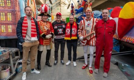 „Meine erste Liebe“ im Rosenmontagszug