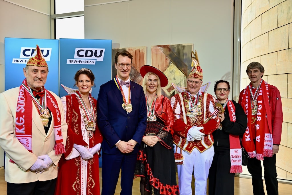 DSC_6633 Auch Ministerpräsident ließ es sich nicht nehmen die Prinzenpaar zu begrüßen © Lokalbüro