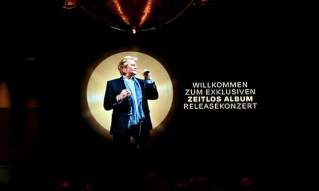 Begeisterung im Schlager-Café: 800 Zuschauer feiern Howard Carpendale