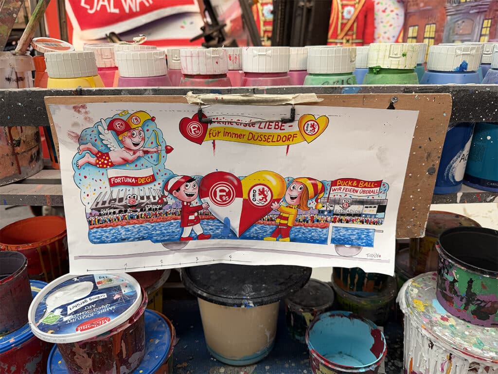 Blick auf die Entwurfzeichnung © Manfred Fammler