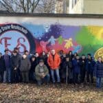 Neuer Miniwald wächst auf dem Schulhof