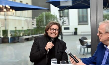 Dirk Geuer begeistert beim 26. Kaffee-Klatsch im Mutter Ey Kunst Kaffee