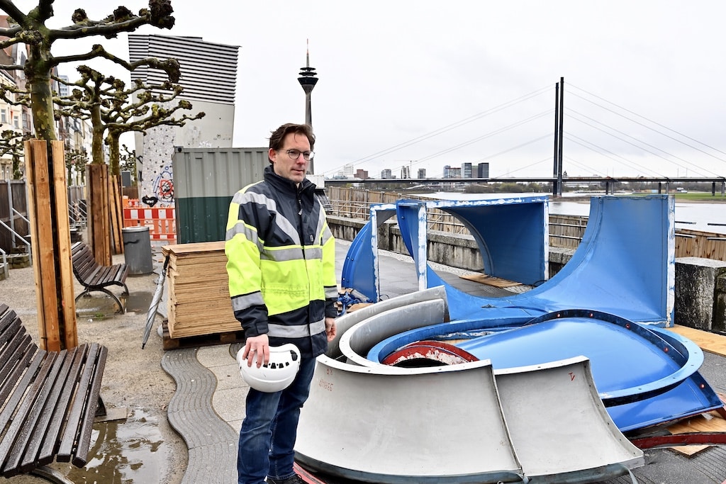 Ein Lüfter konnte bereits ausgebaut werden © Lokalbüro Ein Lüfter konnte bereits ausgebaut werden © Lokalbüro