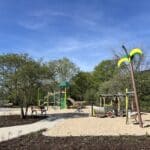 Neuer Dschungel-Spielplatz an der Nixenstraße eröffnet
